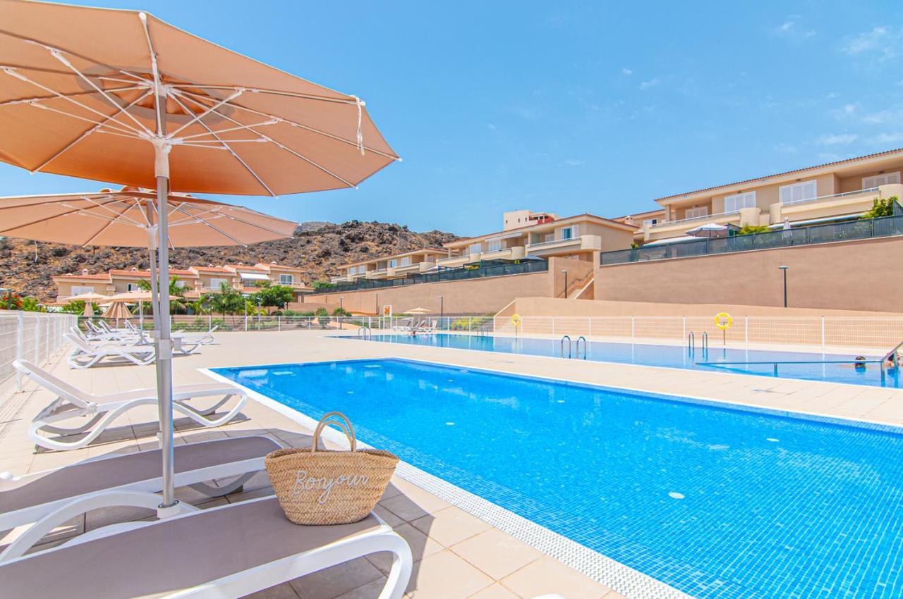 Вілла Luxury Townhouse With Panoramic Sea View Пуерто-де-Сантьяго Екстер'єр фото